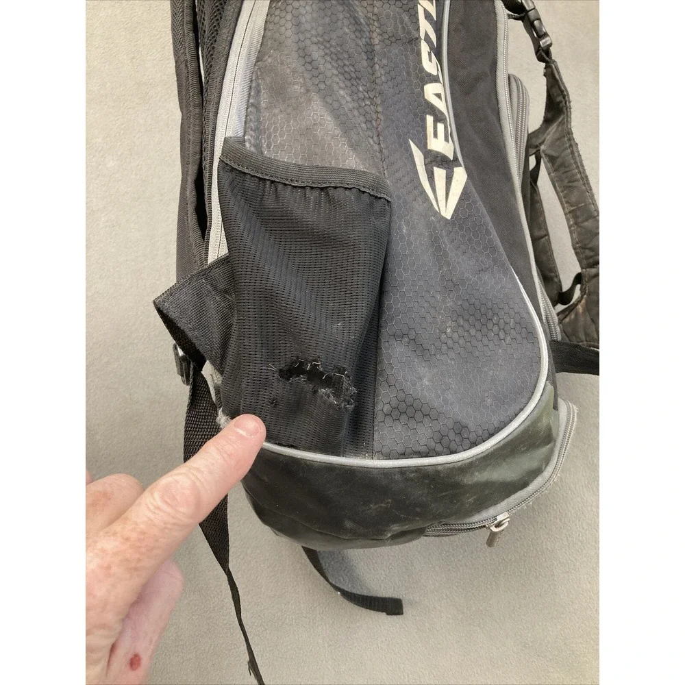 Easton Walk-Off Elite Baseball Softball Equipment Bat Pack backpack Black